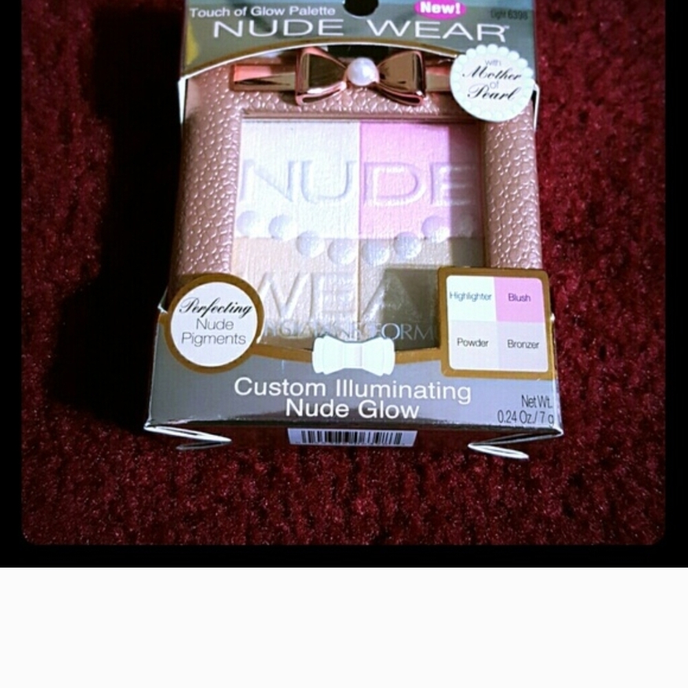 Physicians Formula Custom Illuminating Nude Glow Palette